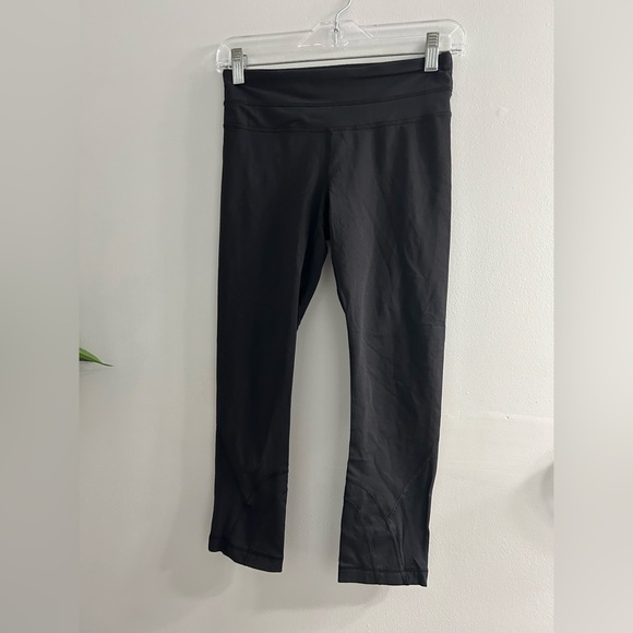 lululemon athletica Pants - Lululemon pace rival black cropped legging 21”